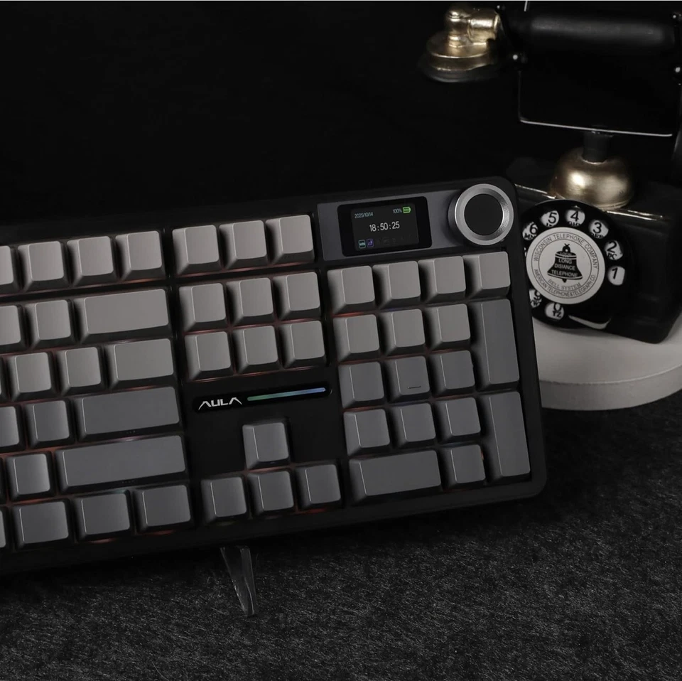 EPOMAKER X Aula F108 PRO Wireless Gaming Keyboard with Screen(Black Gradient) - Image 4 of 4