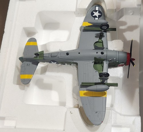 Franklin Mint Armour P-47 D THUNDERBOLT "NORMA" - Picture 4 of 5