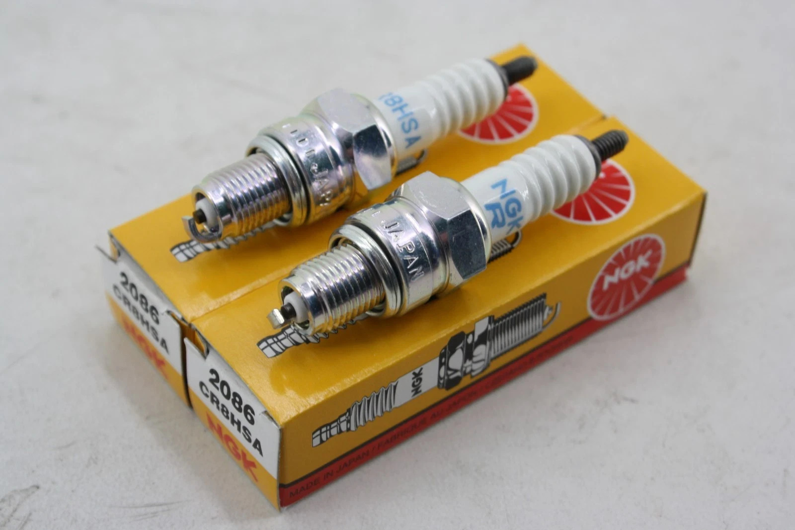 2x NGK CR8HSA SPARK PLUGS #2086 FOR 1986-2007 KAWASAKI NINJA 250 250R EX250F