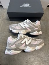 New Balance 9060 Größe 42 Beige Creme Rosa