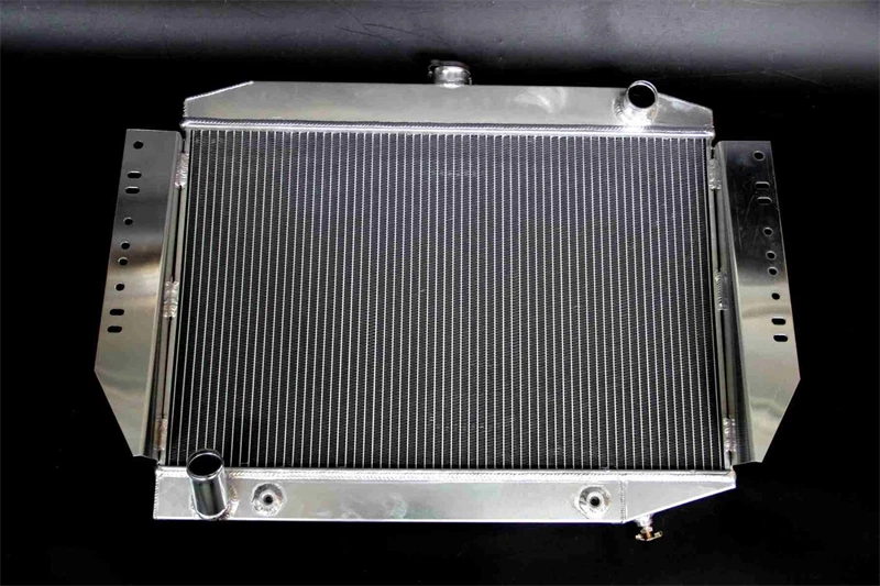 3 Row Radiator Fits 72-88 Jeep Cherokee /Grand Wagoneer J-SERIES J10 J20 5.9L V8 - Image 4 of 4