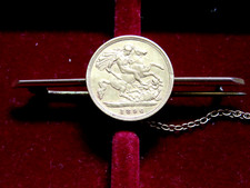 Australia. 1896 Melbourne - Half Sovereign. Mounted on base metal Bar Brooch