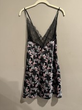 Victorias Secret Black Strappy Floral Slip Nightgown Large