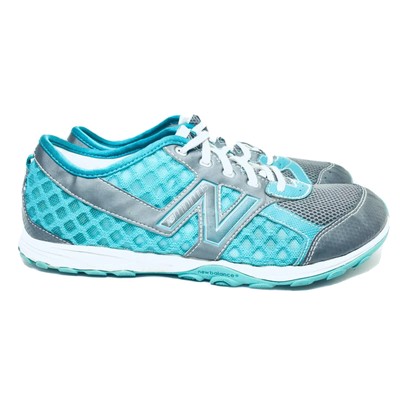 new balance minimus trail youth