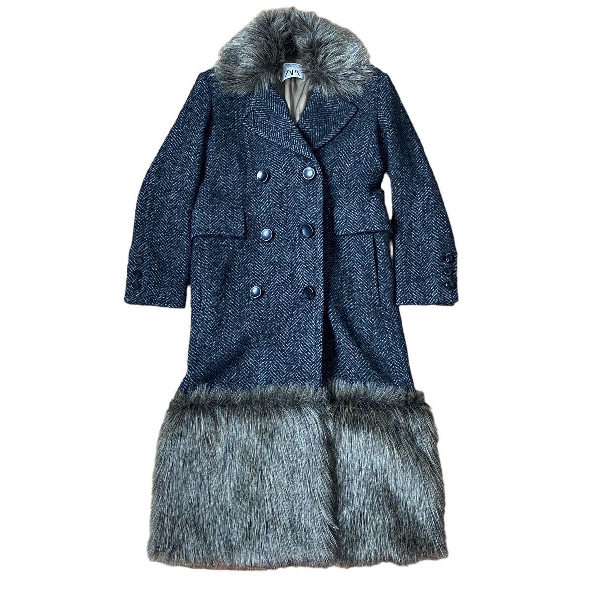 ZARA Studio Collection '21 Limited Edition Coat Faux Fur ZARA Studio Collection '21 Limited Edition Coat Faux Fur