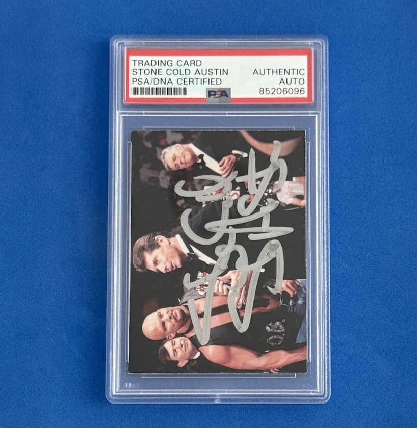 STONE COLD STEVE AUSTIN SIGNED 1998 WWF COMIC IMAGES SUPERSTARZ #2 WWE PSA/DNA 2