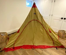 NEW! RARE! 🌟MOSS🌟 SUPERFLY 1-2 PERSON TENT 3-4 SEASON MADE IN USA RED / TAN