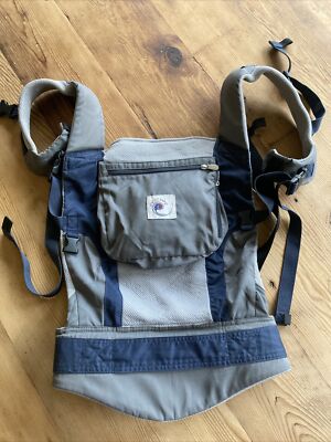 Ergo baby infant carrier navy gray