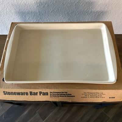 Pampered Chef Classic 1445 Large Bar Pan 11x17 Stone Stoneware NIB