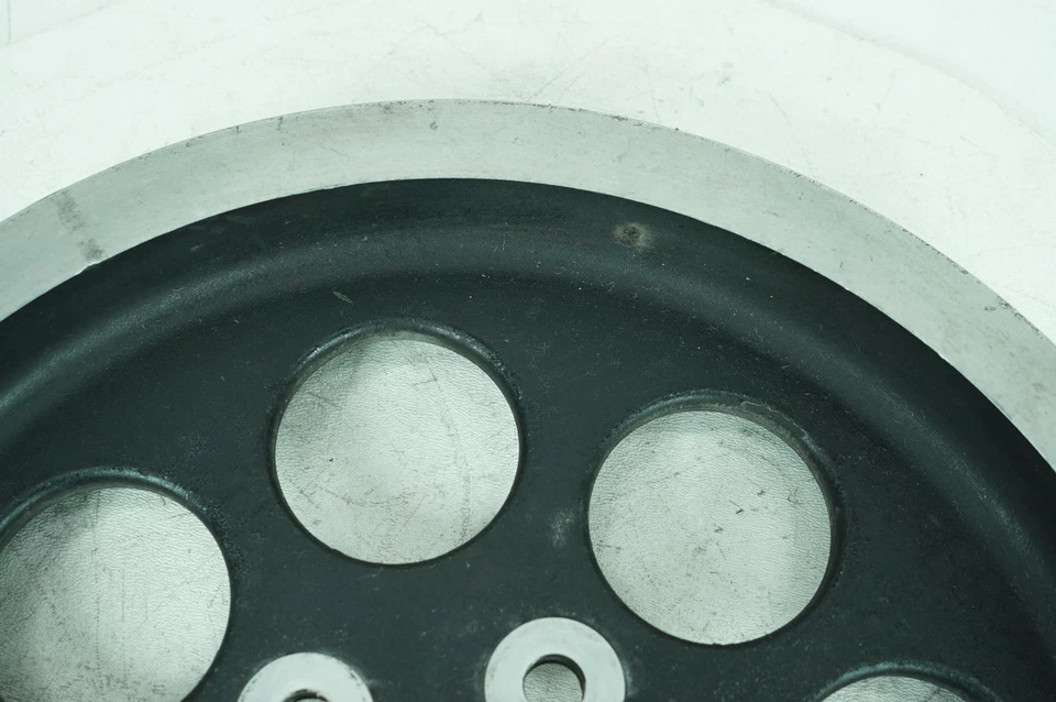 Harley Touring Road King Police 2002 OEM polea de conductor trasero piñón 70T 1-1/8" Foto 2 de 4