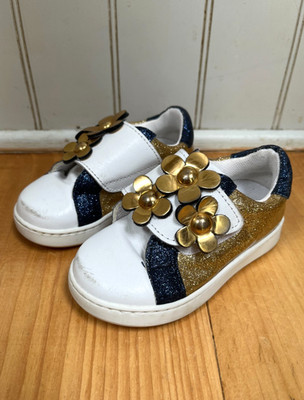 Little Marc Jacobs Girls Sneakers, Toddler Size 6, Gold Flower Designer Shoes