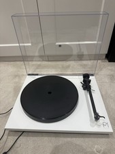 Rega Planar 1 Belt-Drive Turntable Gloss White