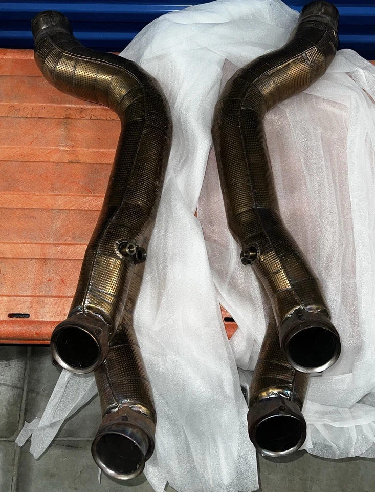 Tubos de escape de alto flujo Ferrari ENZO Foto 2 de 4