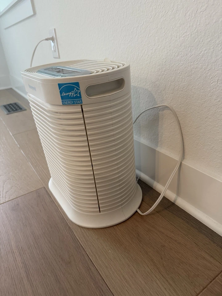 Limpiador de filtración purificador de aire Honeywell 17000-S blanco Quitecare True HEPA Foto 3 de 4