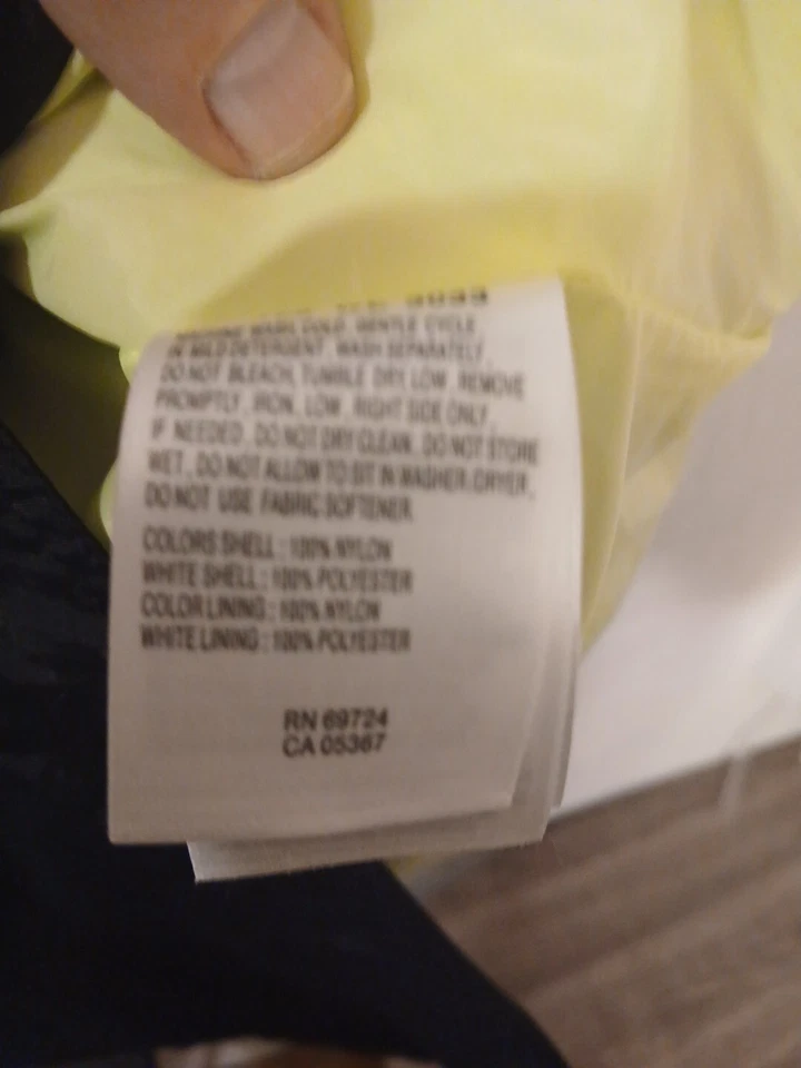 Gabardina grande Columbia para mujer con botones 69724 negra + bolsillos delanteros Foto 3 de 4