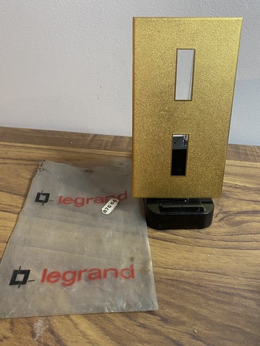 Plaque Enjoliveur Legrand Chambord Prestige - Métal Aspect Or - Simple 2 Postes