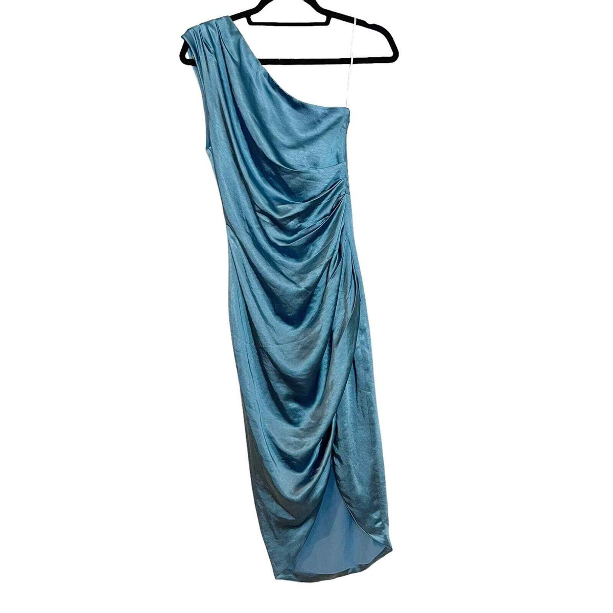 elliatt cassini dress in blue Addy_Loeffler on LTK
