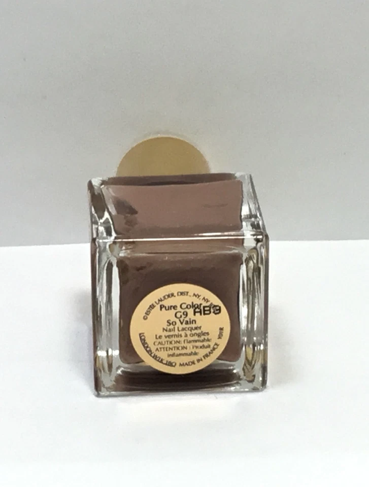 Esmalte de uñas Estee Lauder Pure Color G9 So Vain + 10 coral caliente y 2 limas de uñas Foto 4 de 4