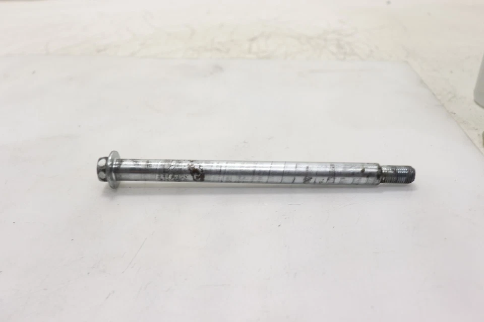 Yamaha Virago 535 1997 eje delantero Foto 3 de 4