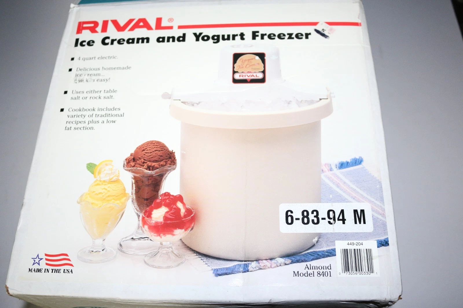 NOS Rival 4 quart Ice Cream and Yogurt Freezer / maker model 8401 MINT COND.