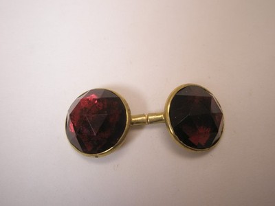 Red Glass Double Sided SINGLE Vintage Cuff Link replacement lost/broken aa17