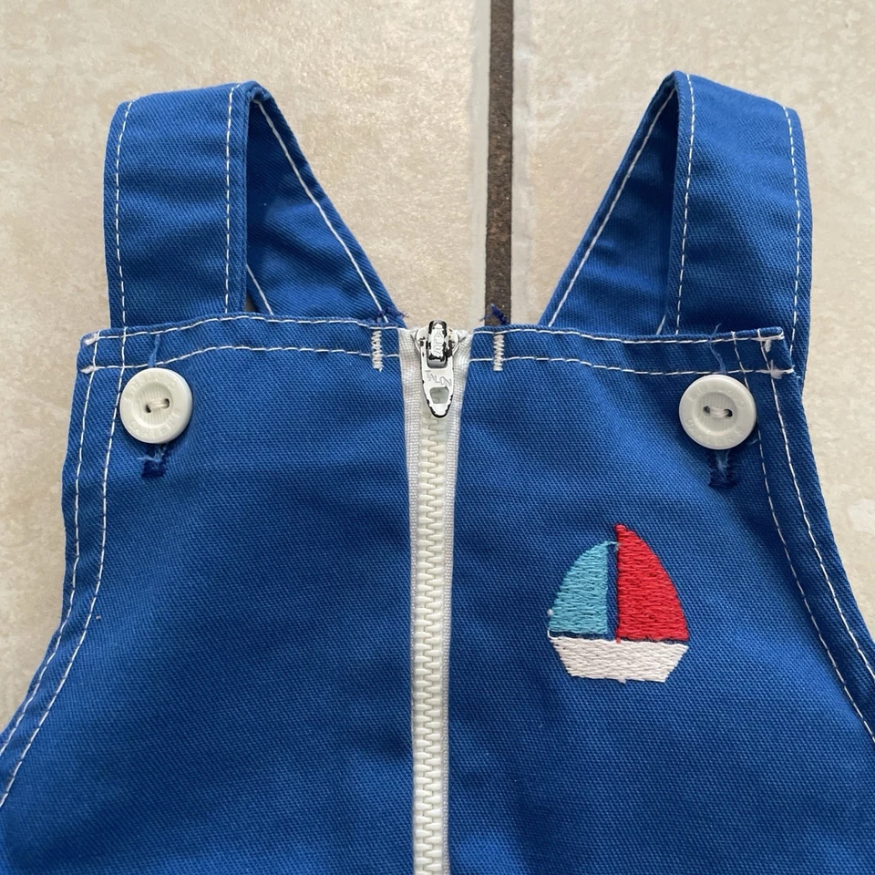 Mono corto vintage bordado velero Carter's 12 meses azul náutico Foto 2 de 4