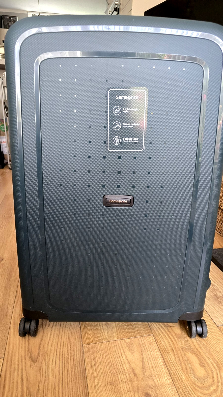 Samsonite S'cure Spinner 75/28 verde azulado oscuro -Ex exhibición - imperfección cosmética menor