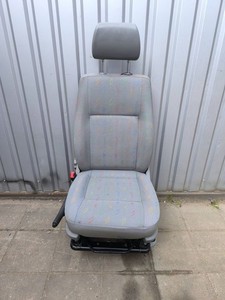 Volkswagen Transporter - Caravelle T5 2005 Vorne links Fahrersitz UTG13218