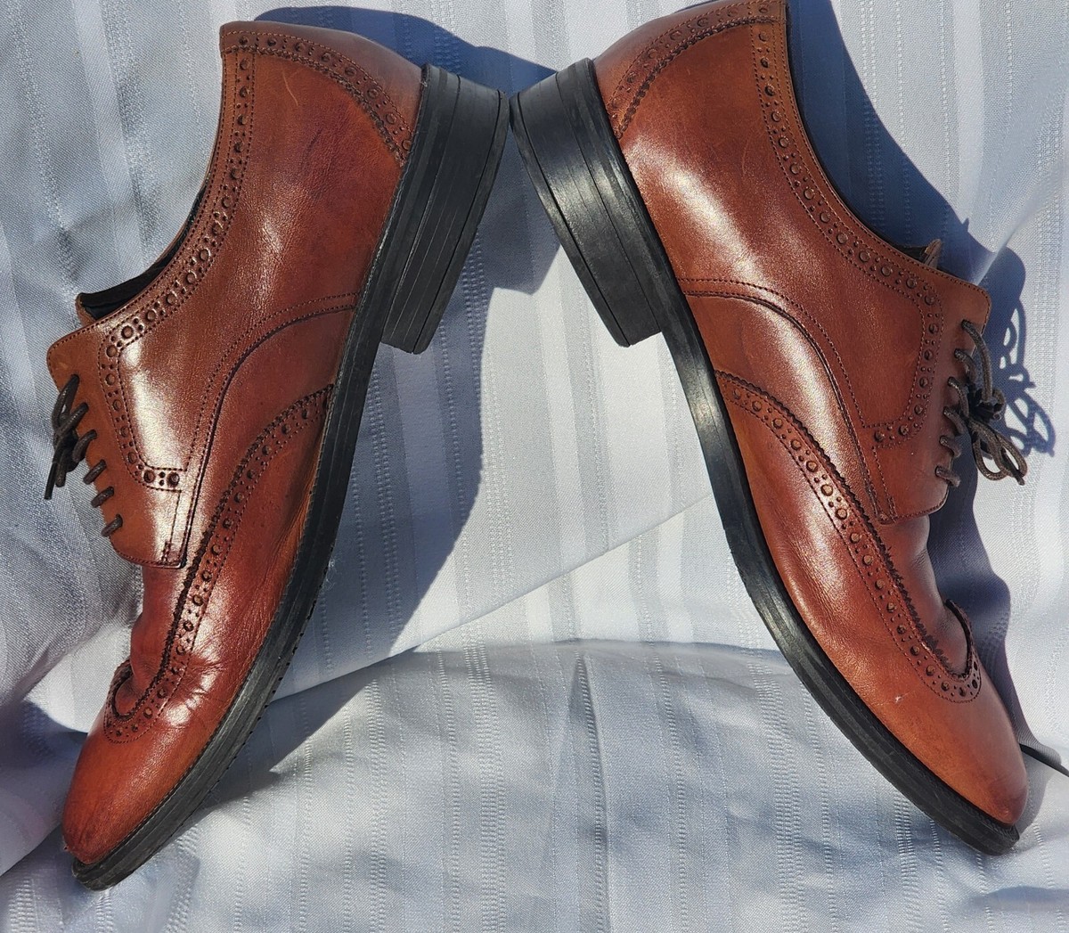 Cole Haan Wing Oxford British Tan Lace Up Men display picture 2