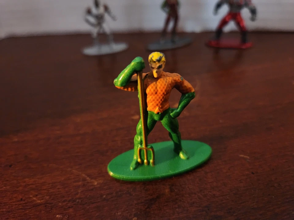 Jada Toys Marvel Nano Metalfigs DieCast Metal - Lote Mixto de 4 Figuras Foto 2 de 4