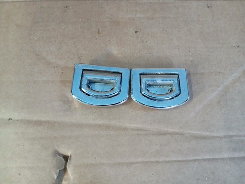 VW Audi Skoda Golf Zurröse Verzurröse Halterung Halter 1K0864203 2er Set