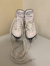 Rollerblade Bladerunner Ice Aurora Womens Figure Ice Skates White Sz US 5 EU 35
