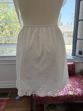 Vintage Vanity Fair Slip Size Small