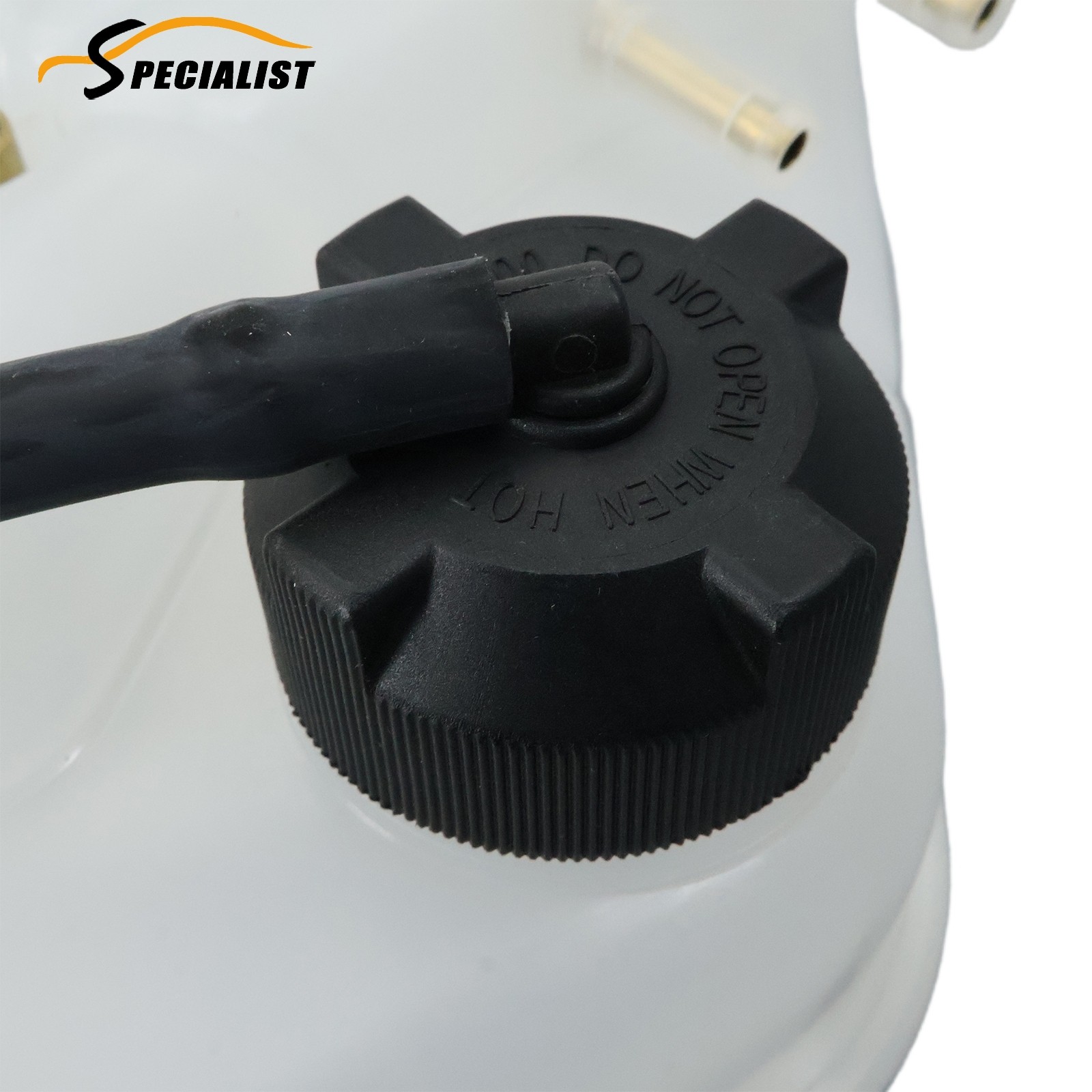 1PCS Coolant Expansion Tank 296547 For Maserati Quattroporte 2003-2012 4.2L 4.7L