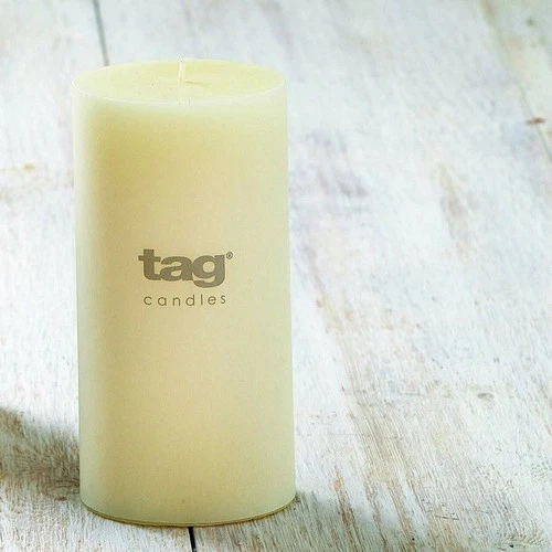 Tag Pillar Candle