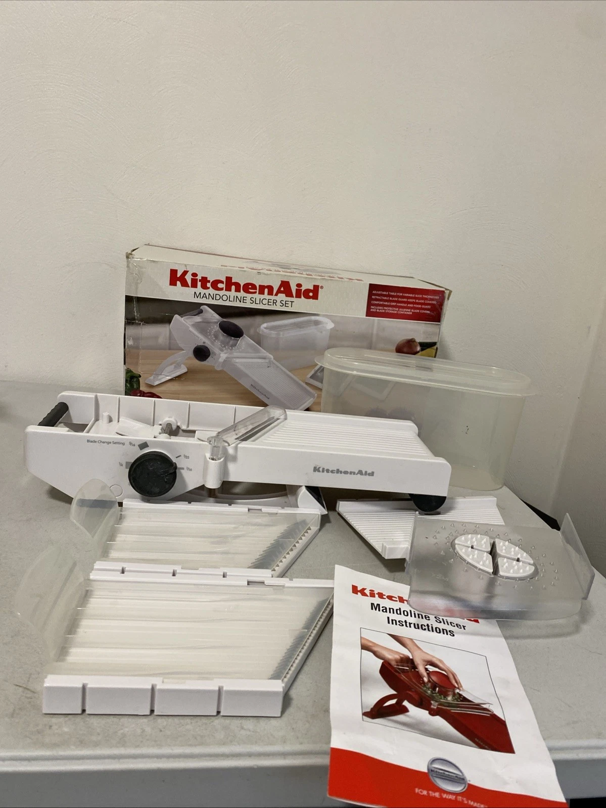 KitchenAid 4 Piece White Mandoline Slicer Set w/ Adjustable Base KC310BXWHC READ
