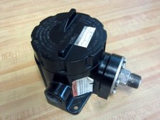 Ashcroft B763V Pressure Switch 1" NPT  3/4" MNPT with 1/4" NPT