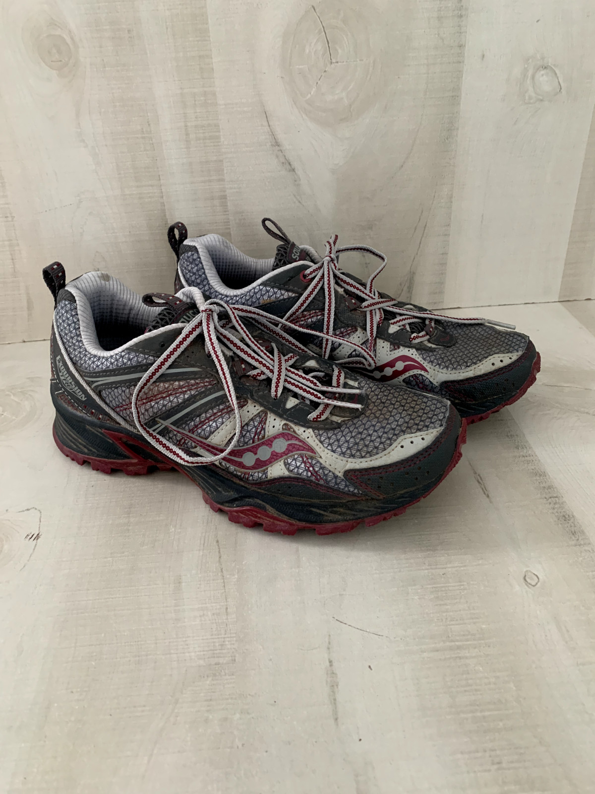 Saucony Excursion TR8 Running Trail Sneakers Wome… - image 1