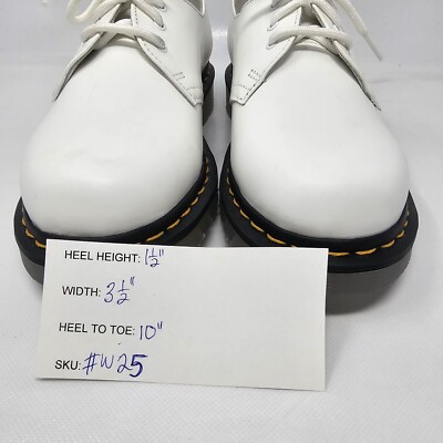 Dr Martens Men's Size 6/ Women Size 7 White Leather Oxford Shoes