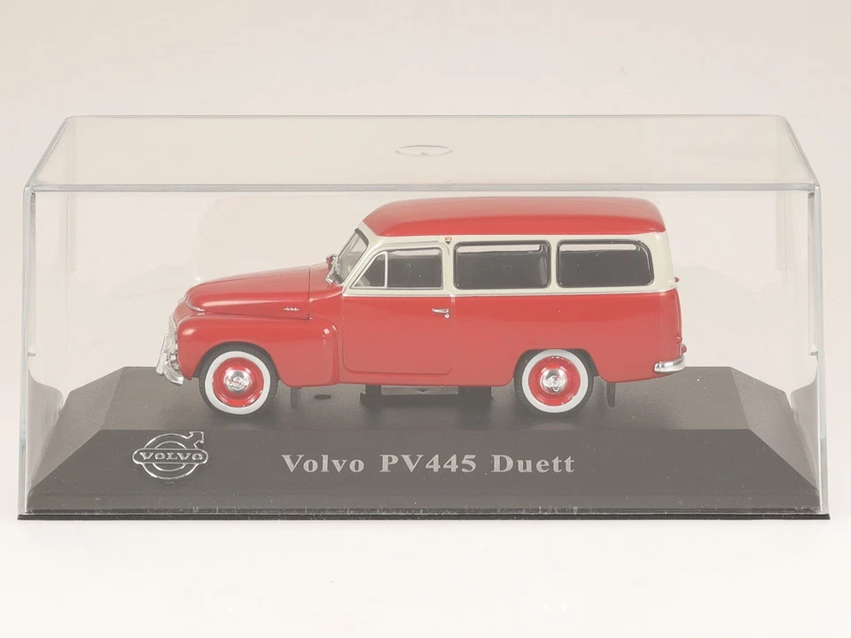 Volvo PV 445 Duett rot white diecast modelcar in showcase Atlas 1:43 - Image 4 of 4