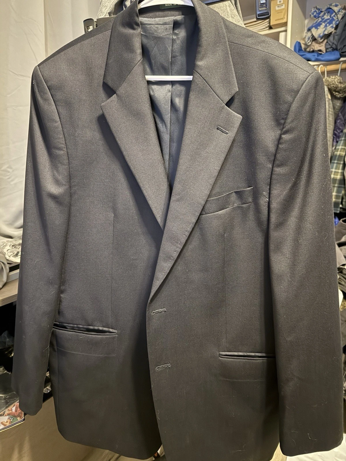 Ralph Lauren Men’s 2- Button Black Blazer 44L 100% Wool