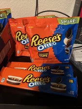 Bundle Reese’s Oreo Miniature Cups (2) And Reese’s Oreo King Size Cups (2)