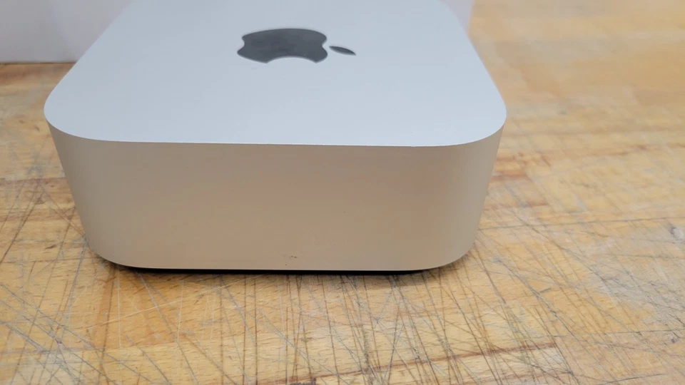 Apple Mac Mini Desktop w/ M4 Chip, 16GB RAM/256GB SSD MU9D3LL/A - Image 4 of 4