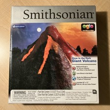 Smithsonian Glow in the Dark Giant Volcano Build & Erupt 14