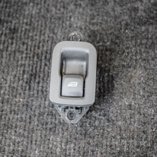 Volvo V60 Fensterschalter für die hintere linke Türscheibe 31272013 2012