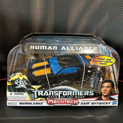 Transformers Dark of the Moon Human Alliance Bumblebee & Sam Action Figures New