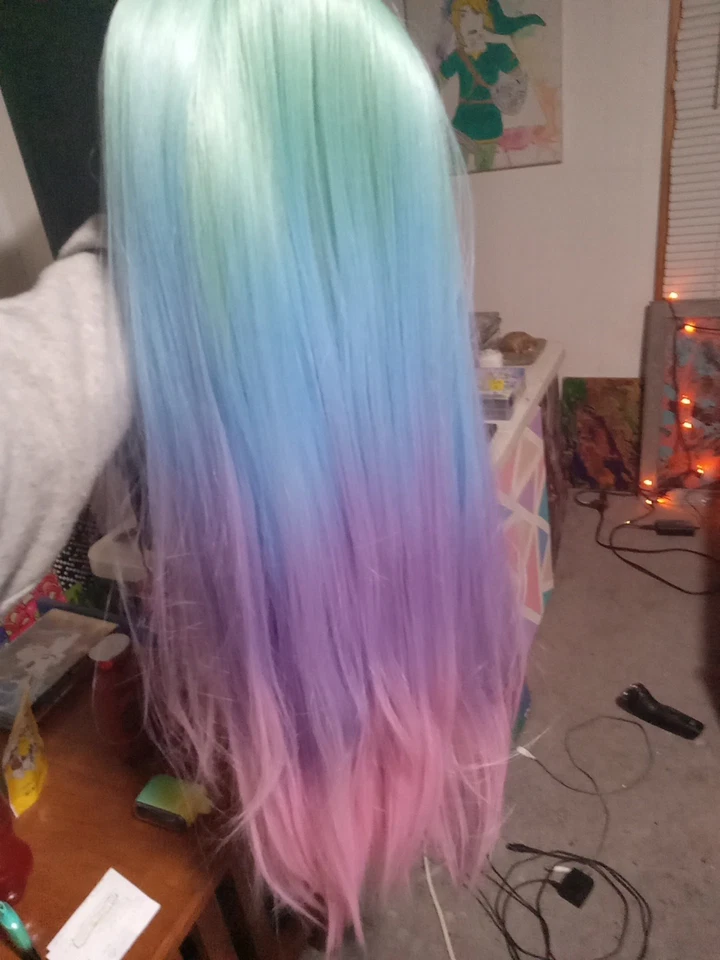 Peluca colorida mujer nueva Foto 3 de 4