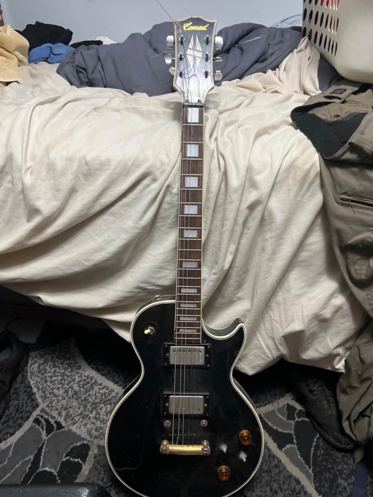 Picture 2 of 24