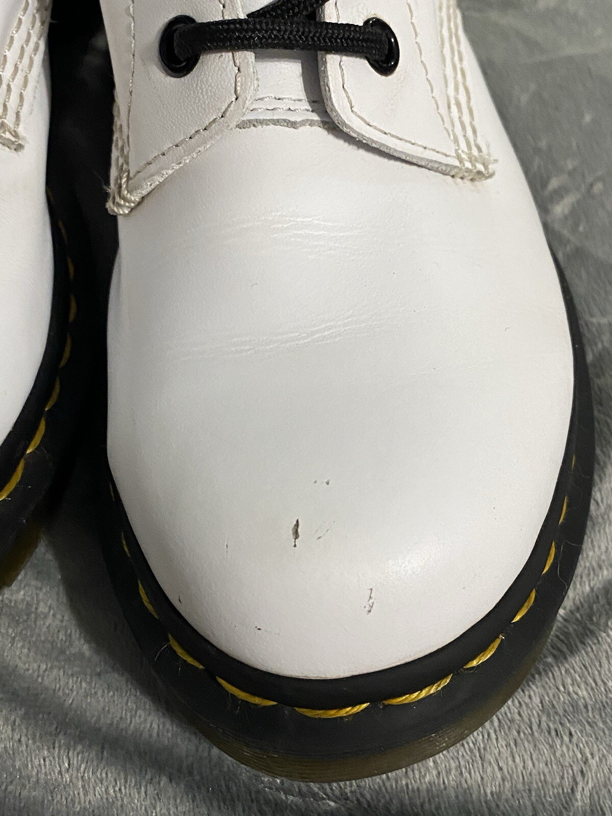 Dr Doc Martens 1460 W Boots Women Size 7 White Leather Lace Up thumbnail 3