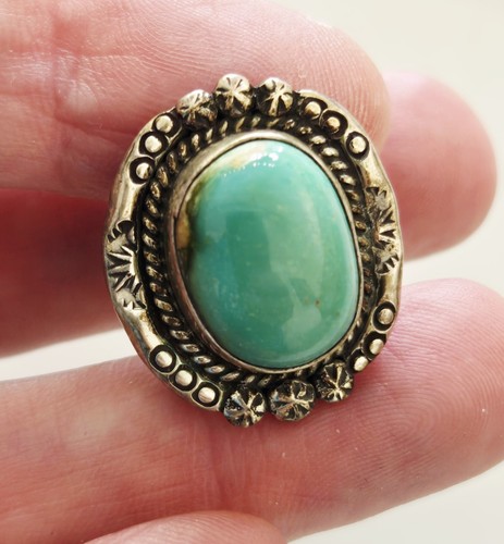 Old Pawn Vintage Navajo Green Turquoise Ring Handmade STERLING Size 7 - Picture 5 of 6